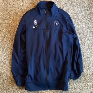 Women’s Nike Minnesota Timberwolves Zip-Up Jacket. Size M. Like New.